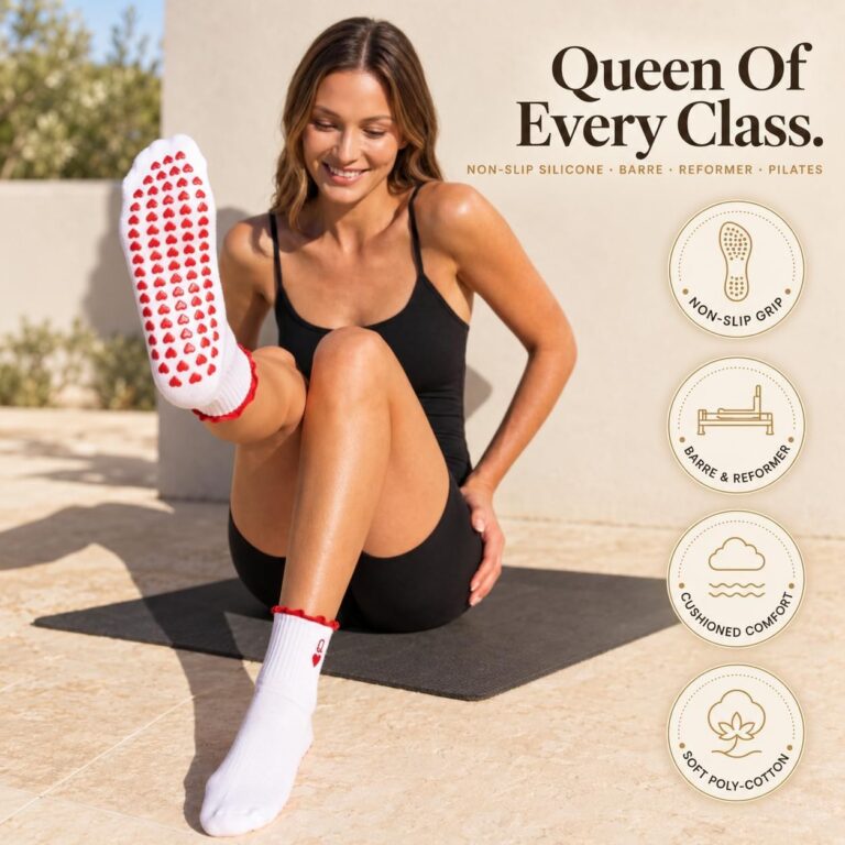 LISAMAREE Queen of Hearts grip socks, Amazon image 2